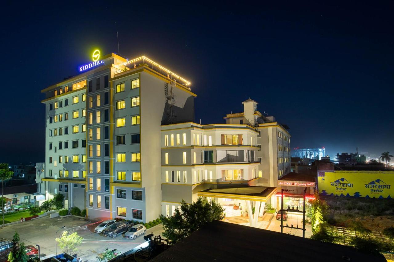 Hotel Siddhartha, Nepalgunj Exteriör bild