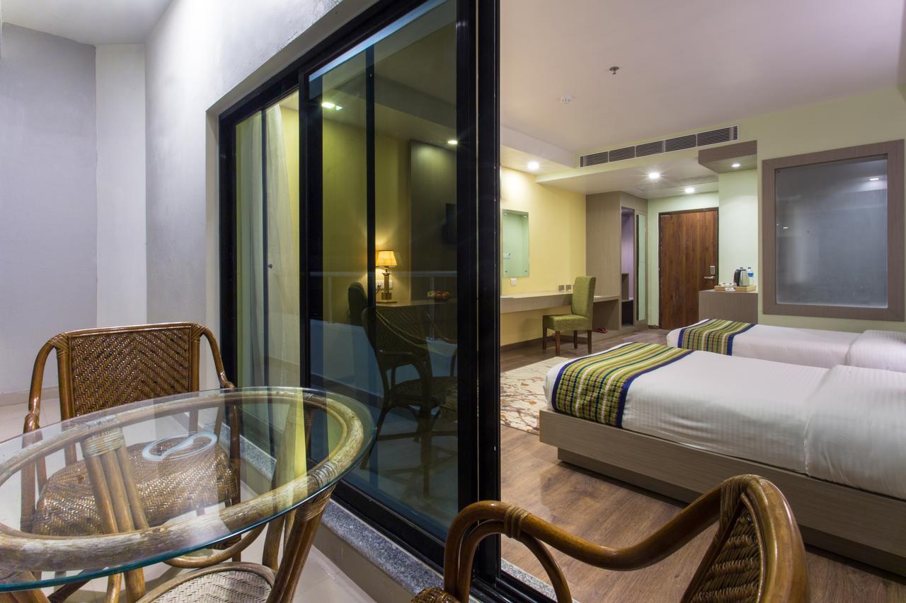 Hotel Siddhartha, Nepalgunj Exteriör bild