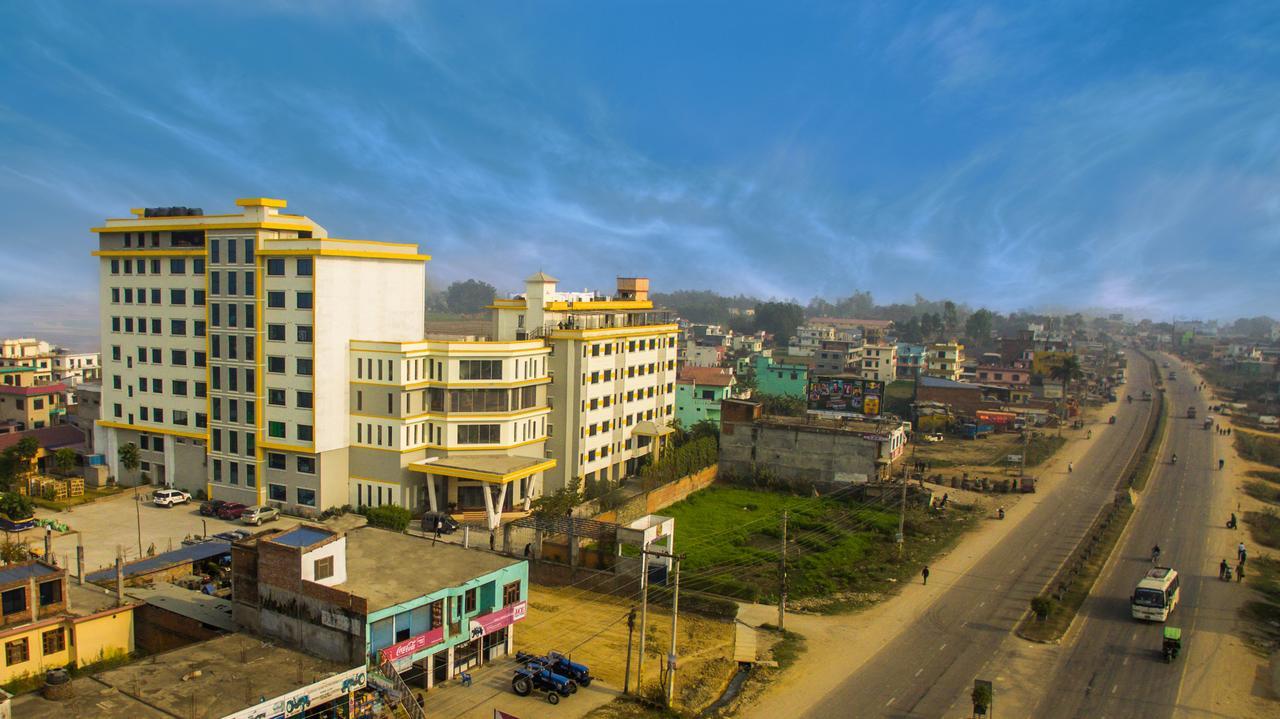 Hotel Siddhartha, Nepalgunj Exteriör bild